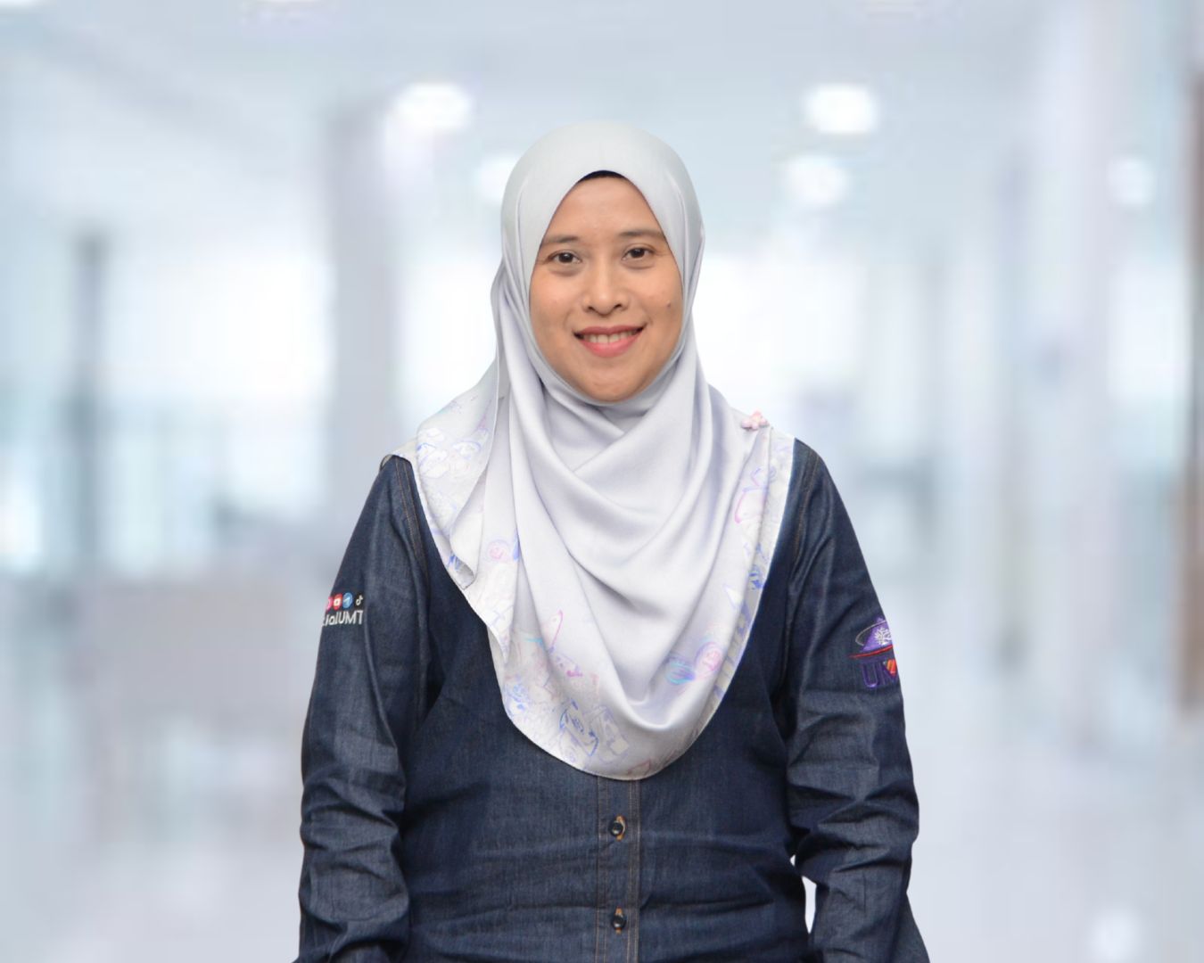 Assoc. Prof. Chm. Dr. Hanis