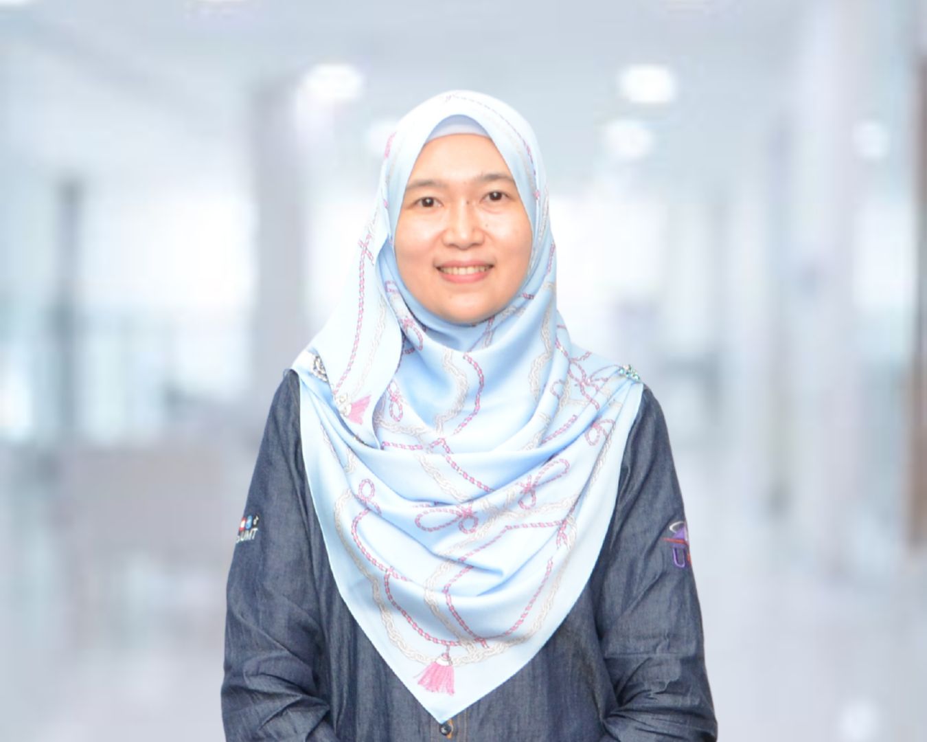 Assoc. Prof. Chm. Dr. Hanis