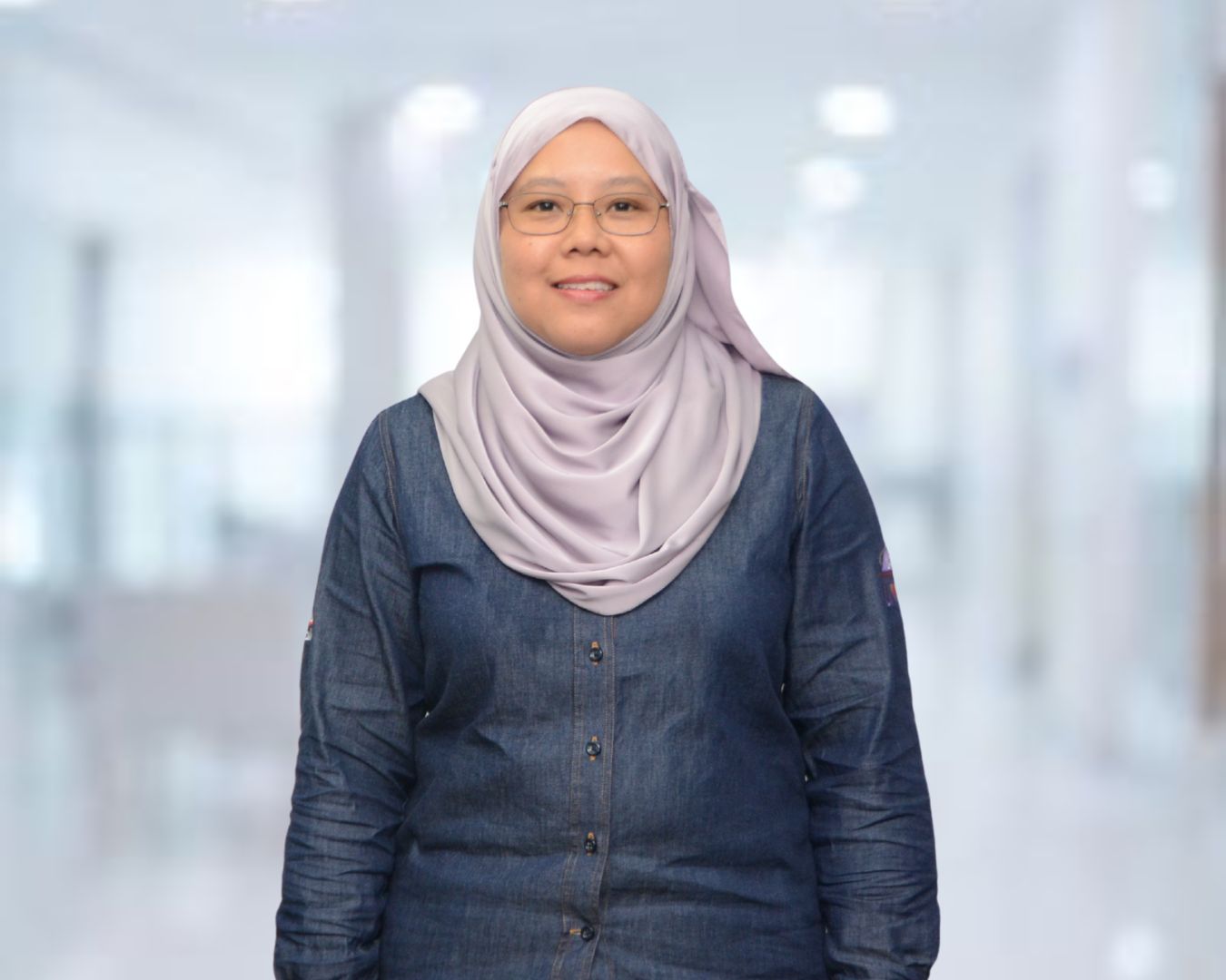 Assoc. Prof. Chm. Dr. Hanis