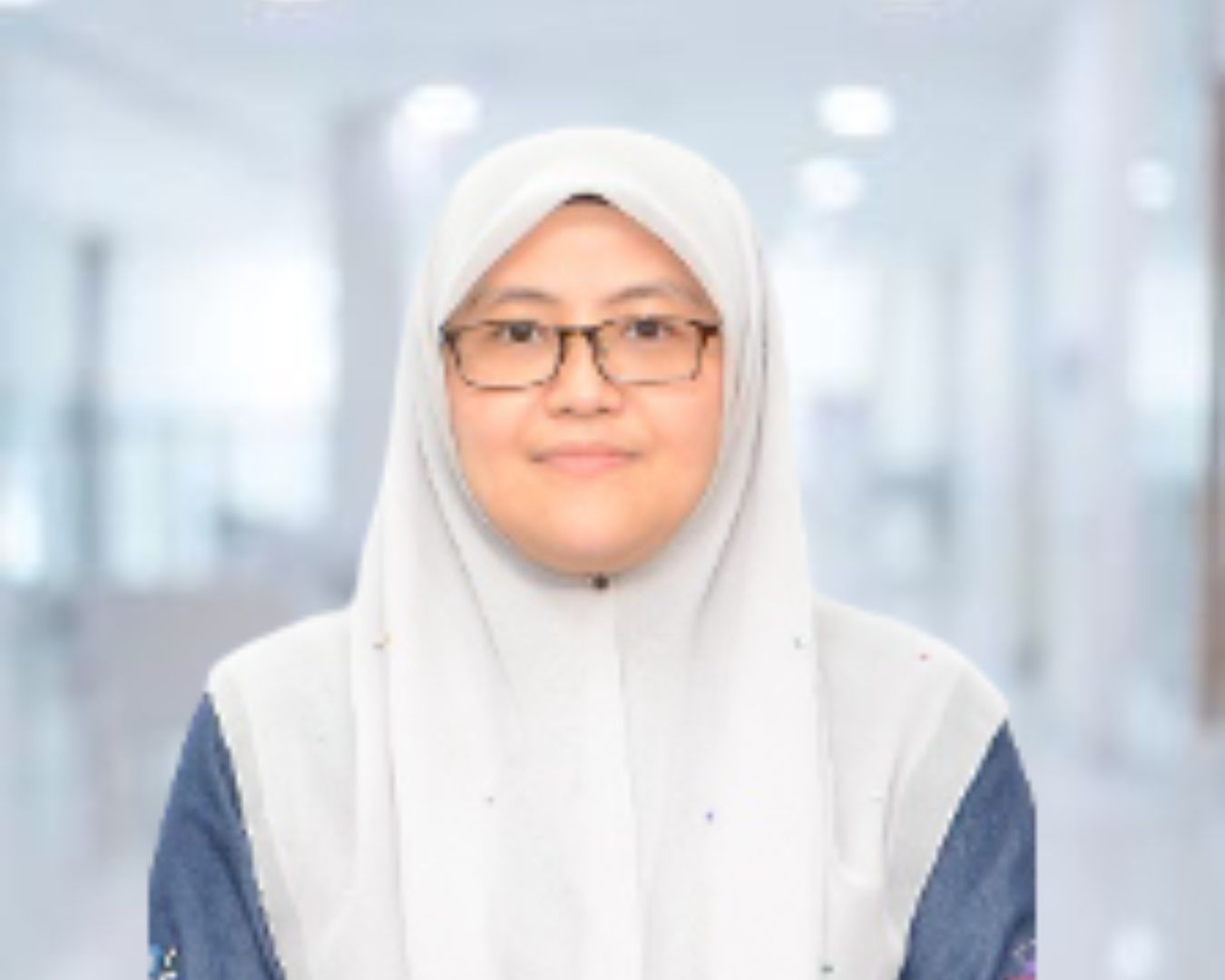 Assoc. Prof. Chm. Dr. Hanis